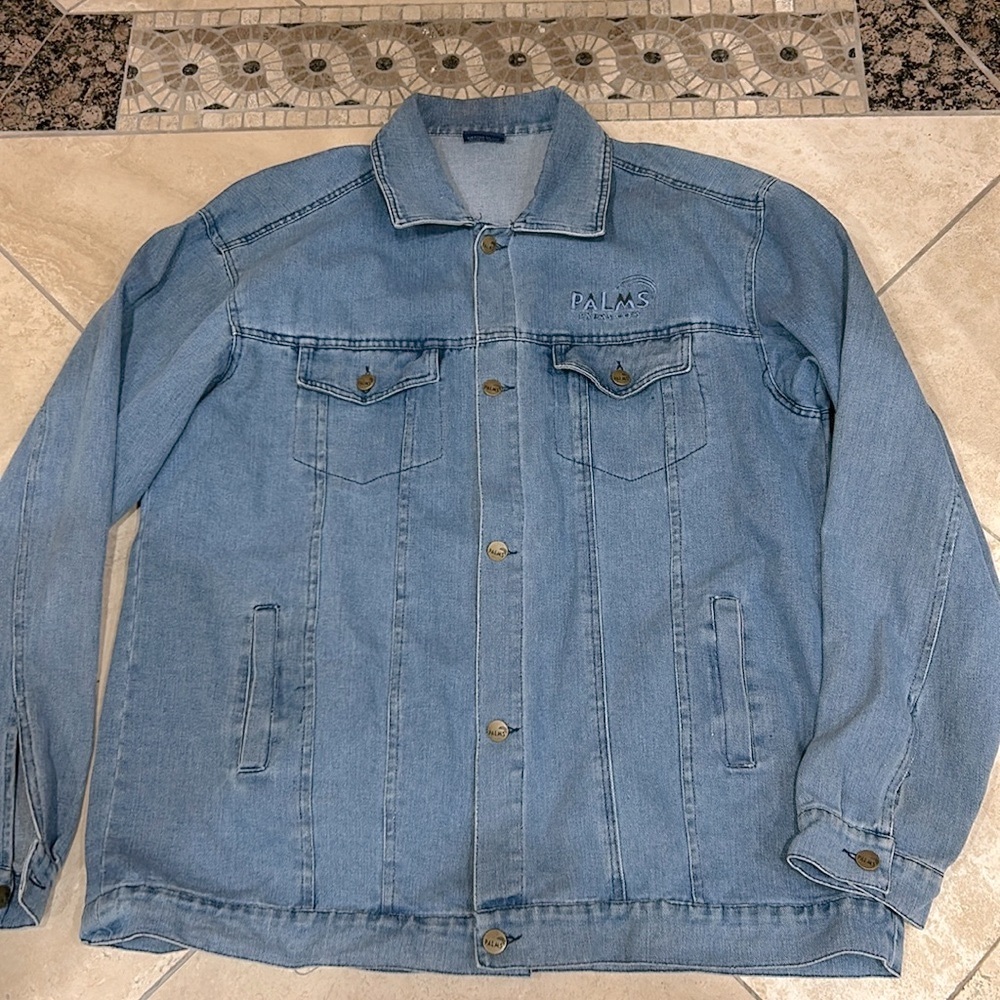 Oversized light weight jean jacket Vintage Las Vegas